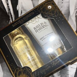 🥂 🛁 🥂• 🕶️ Baylis & Harding x Rest & Relax Vibes 🛁🥂